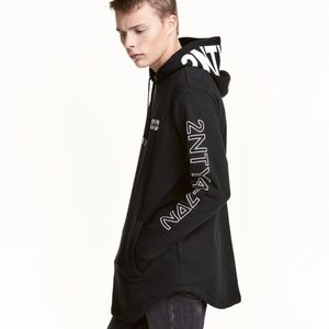 Mens Graphic design hoodie from Divided.